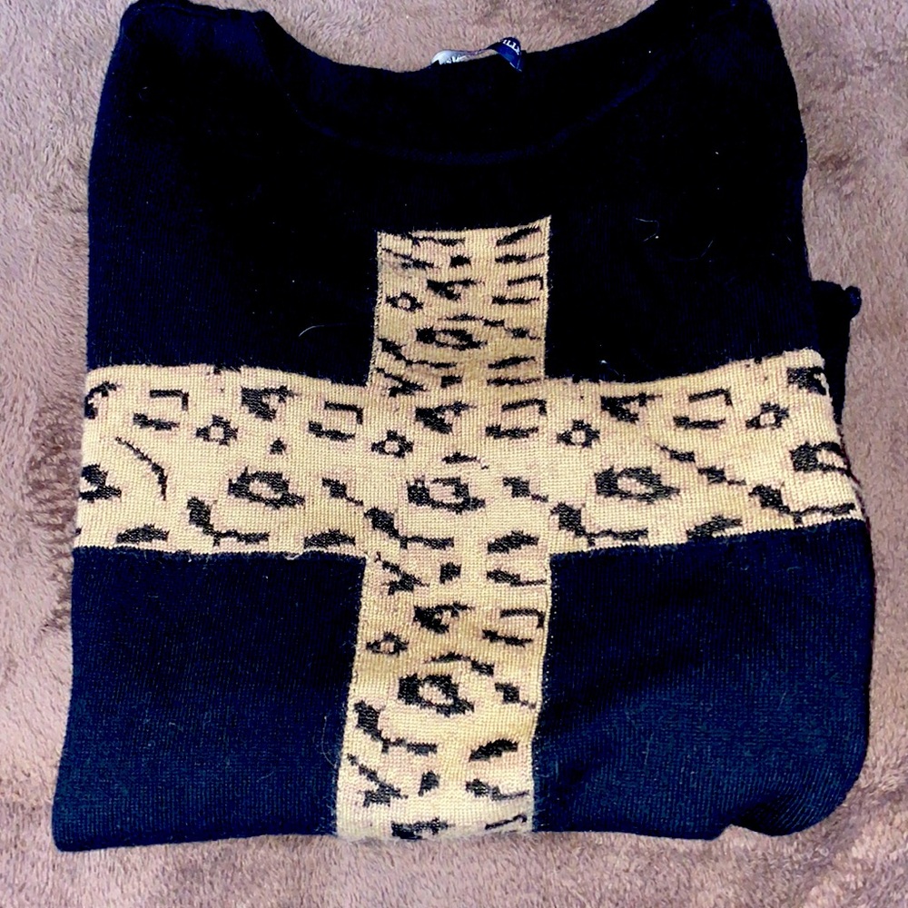 Brandy Melville Cheetah cross sweater